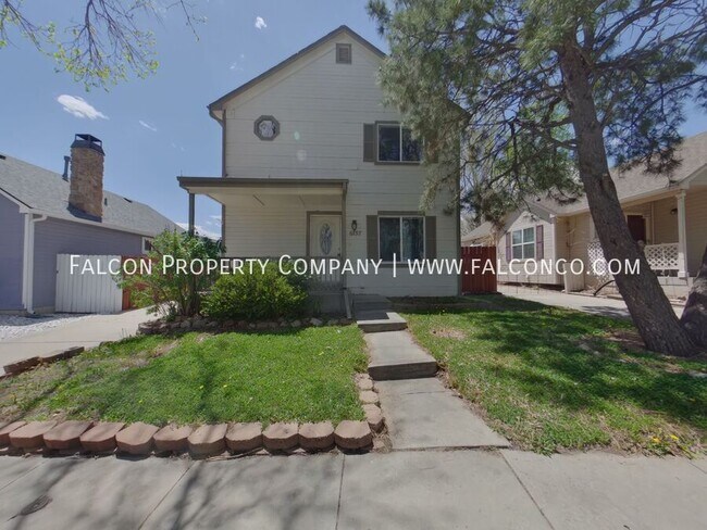 Primary Photo - 6157 Desoto Dr