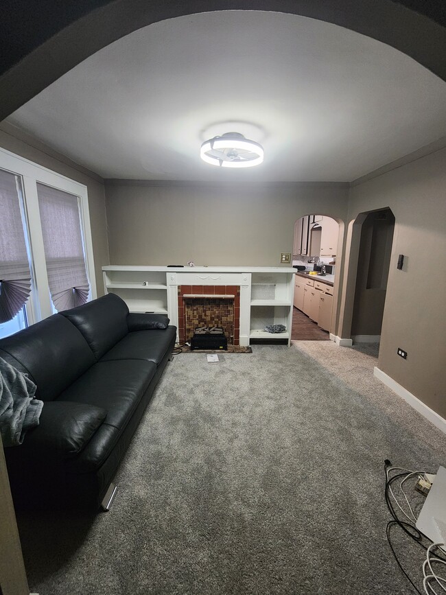 Building Photo - 26233 Penn St