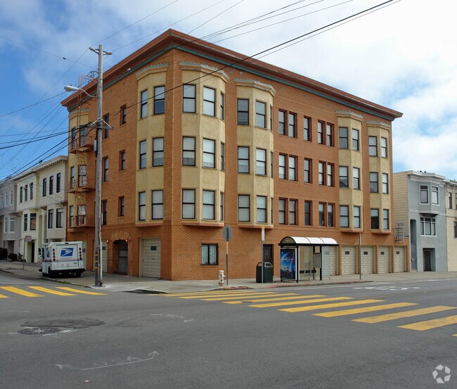 Building Photo - 390 29th Avenue
