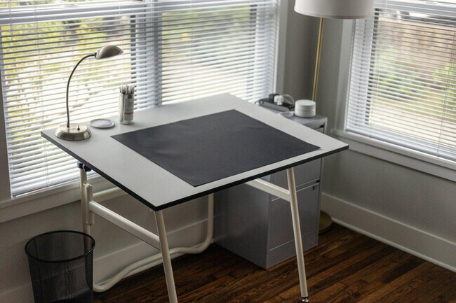 Building Photo - 810 Ethel St