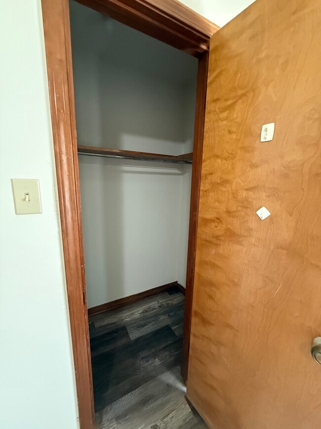 Building Photo - 1572 Savannah Dr