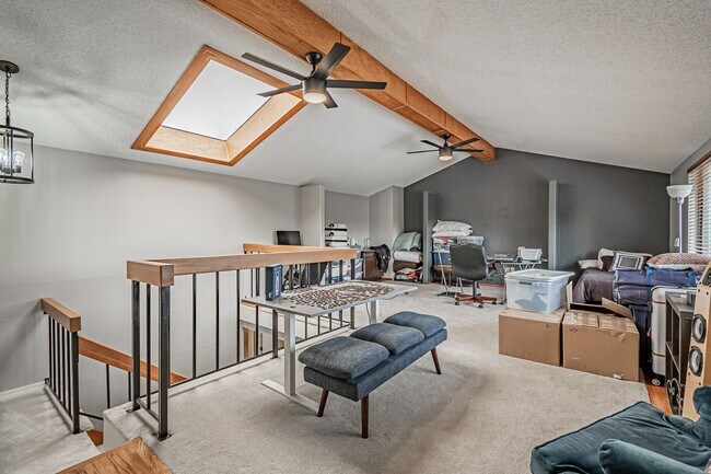 Building Photo - 3BD, 2.5BA Arapahoe Lake Park Townhome Nea...
