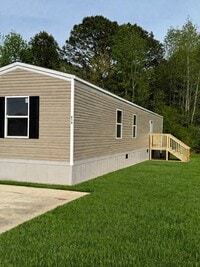 Building Photo - 619 Anna Dr