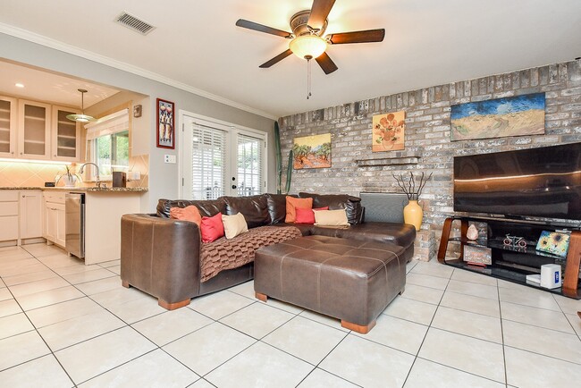 Building Photo - 1918 Quail Grove Ln