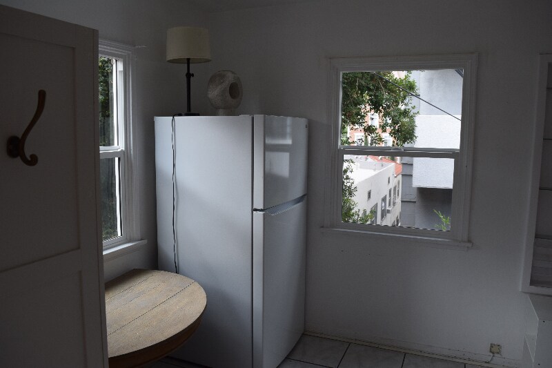 Building Photo - 1807-18011 Grace Ave