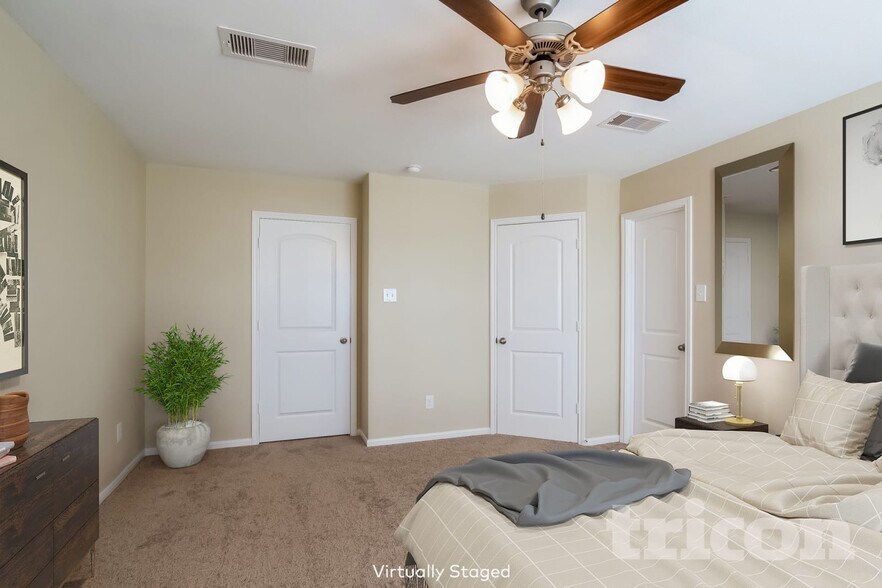 Building Photo - 944 American Monarch Dr
