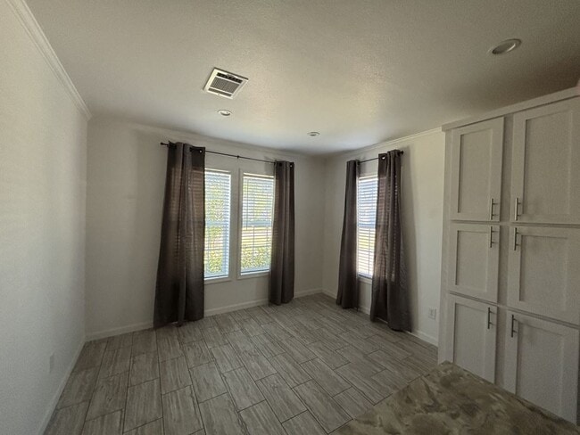 Building Photo - 4 Harbor Cove Ct