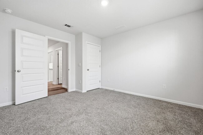 Building Photo - 941 Sandbar Loop