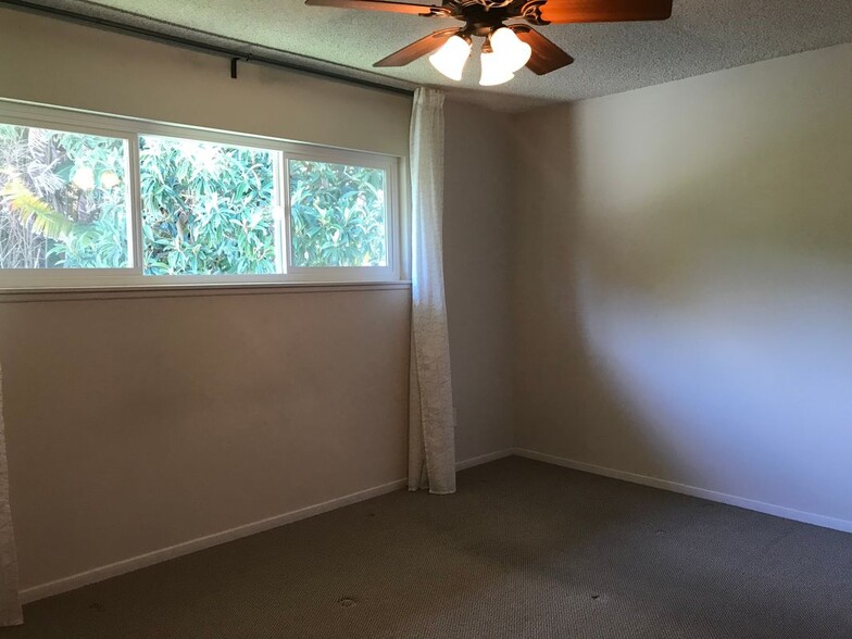 Building Photo - 5721 Carnegie St