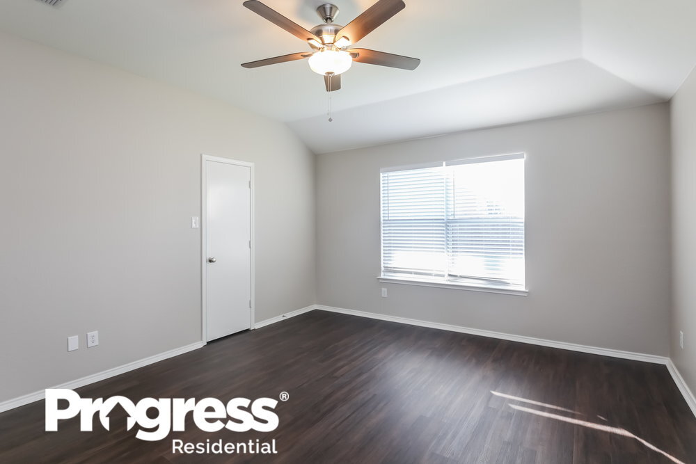 Building Photo - 1016 Winding Creek Dr