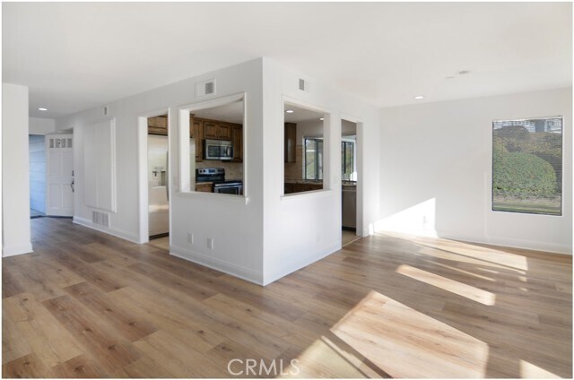 Building Photo - 2119 Calle Ola Verde