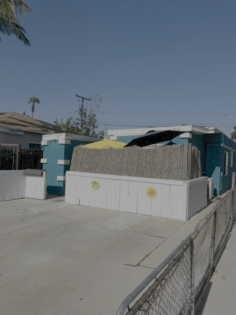 Building Photo - Long Beach Retreat with Private Spa & Outdoor Entertaining Area