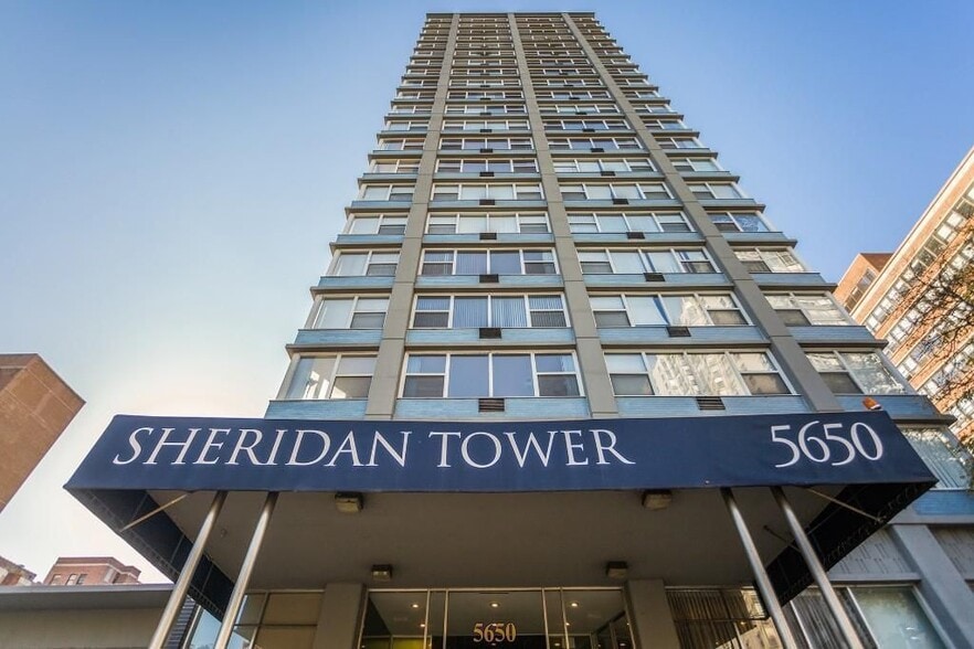 Building Photo - 5650 N Sheridan Rd