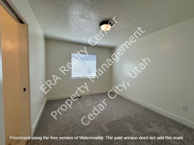 Building Photo - 4283 W Highway 56 #08