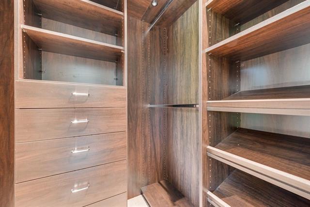 Building Photo - 1513 E Interstate 30