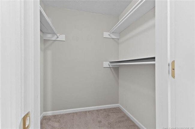 Building Photo - 810 Whispering Pines Rd