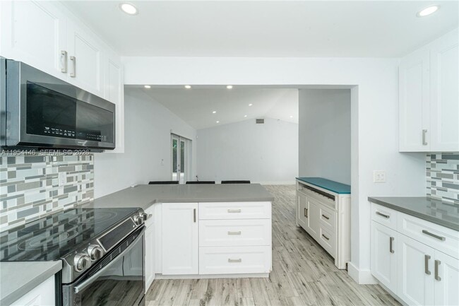 Building Photo - 19441 NW 59th Pl