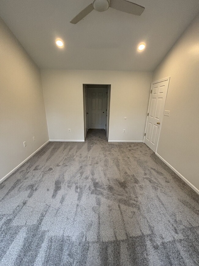 Building Photo - 50 Battalion Dr