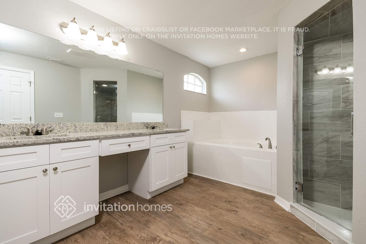 Building Photo - 331 Cloverdale Rd