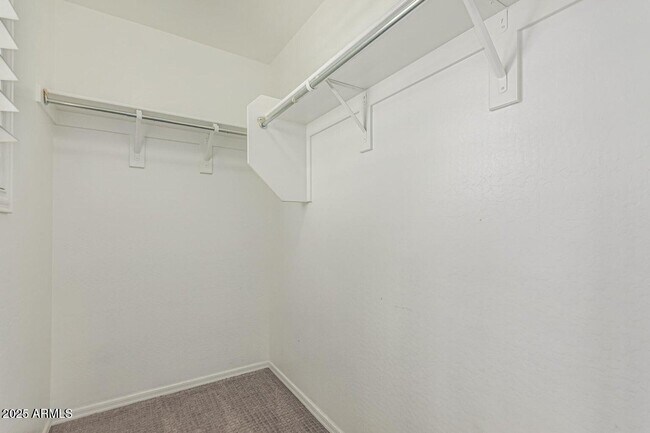 Building Photo - 10827 W Bronco Trail
