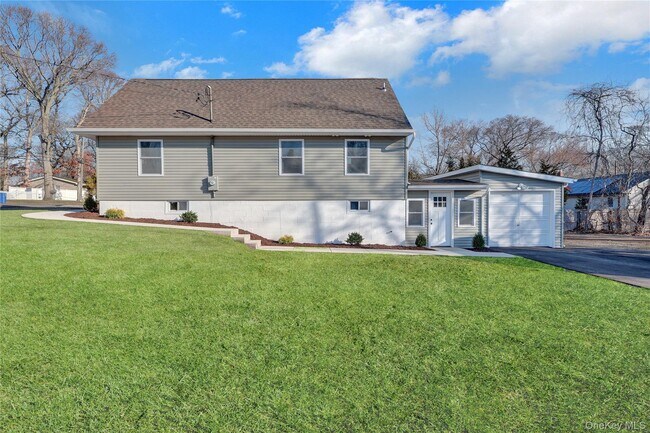 Building Photo - 37 Gould Rd