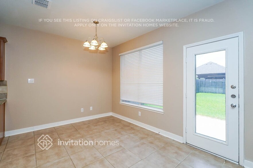 Building Photo - 12316 Coral Dr