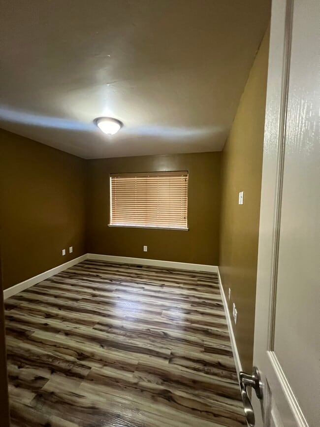 Building Photo - 3721 Pioneer Trail