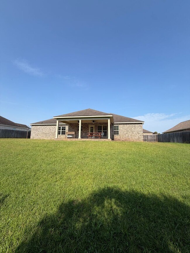 Building Photo - Available Now!