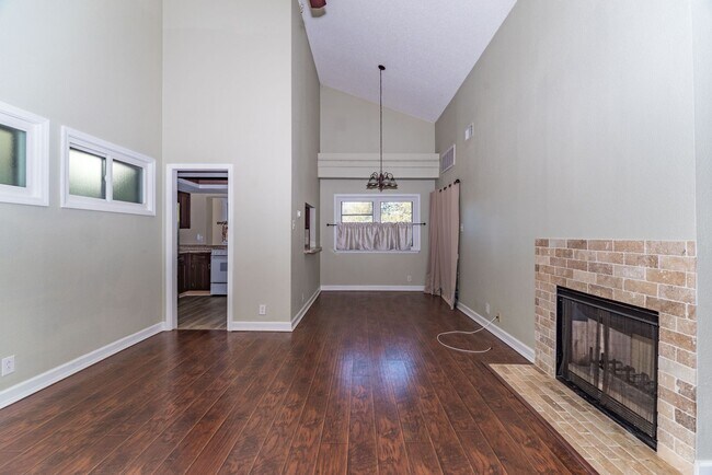 Building Photo - 14122 Churchill Estates Blvd