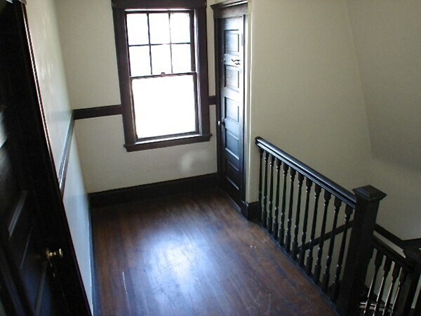 Building Photo - 49 Marlboro St