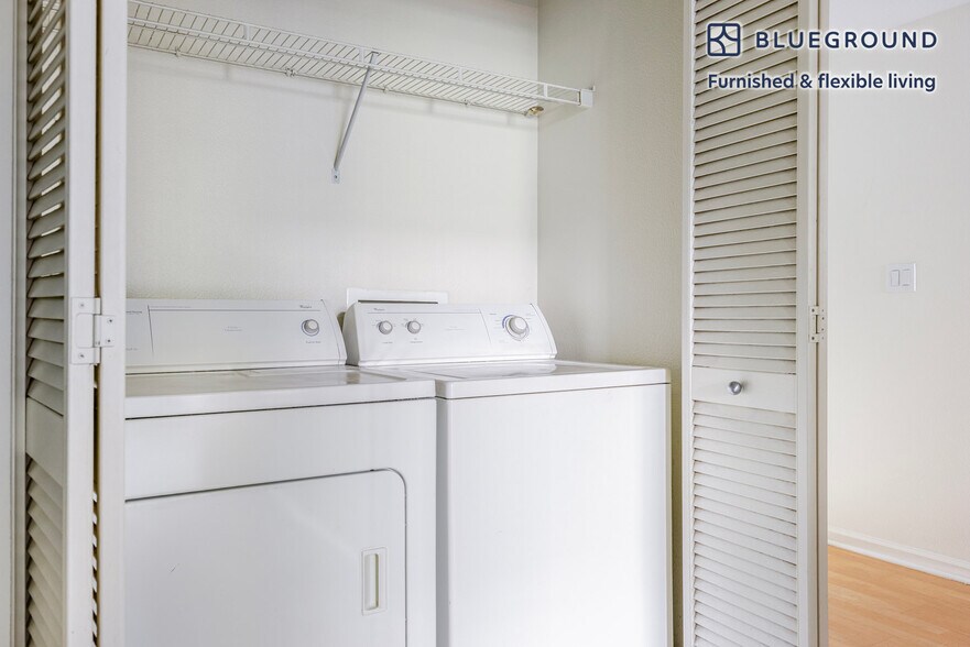 Building Photo - 754 The Alameda