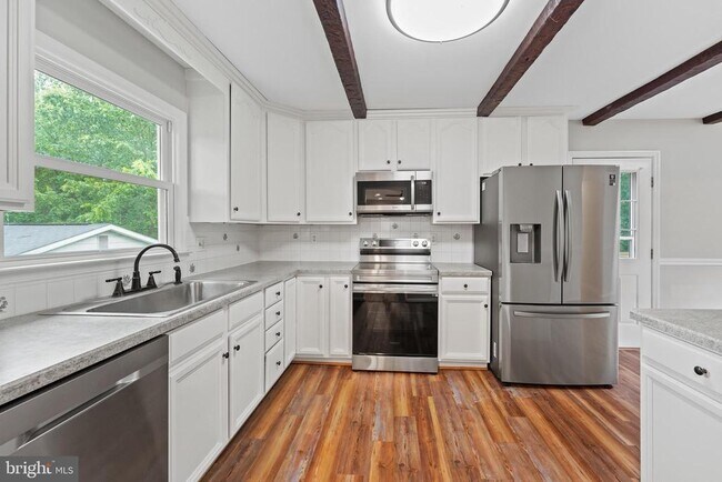 Building Photo - 19822 Smith Cir