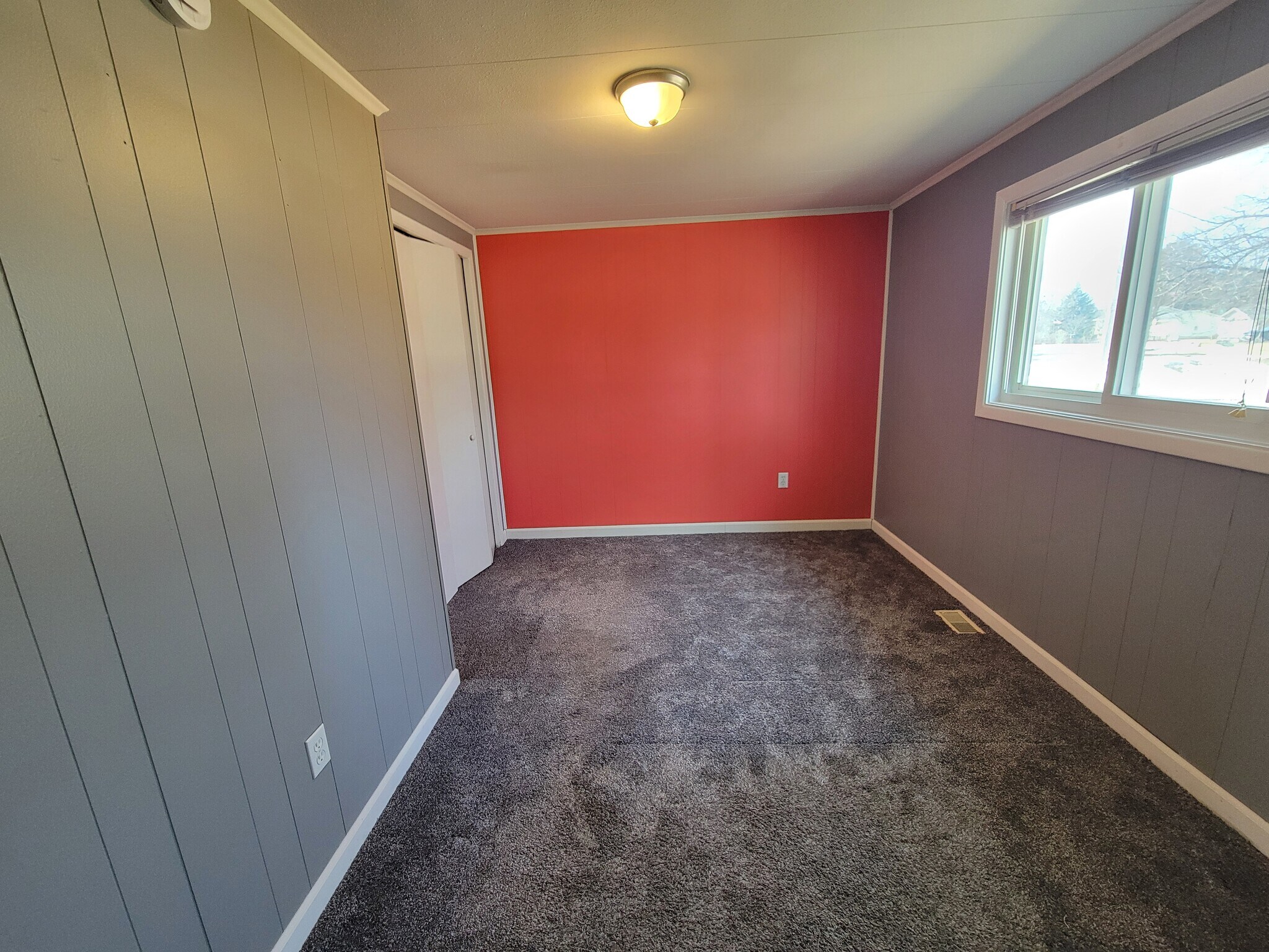 Building Photo - 2883 Princeton Dr