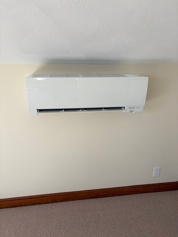 Building Photo - 98 Rockland St