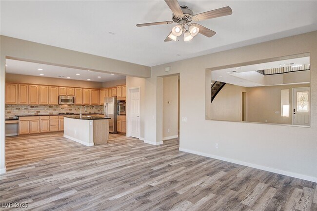 Building Photo - 2536 Sturrock Dr