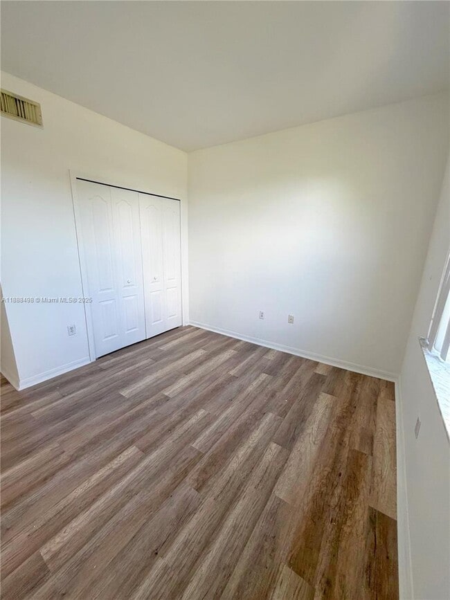 Building Photo - 13485 NW 9th Ct