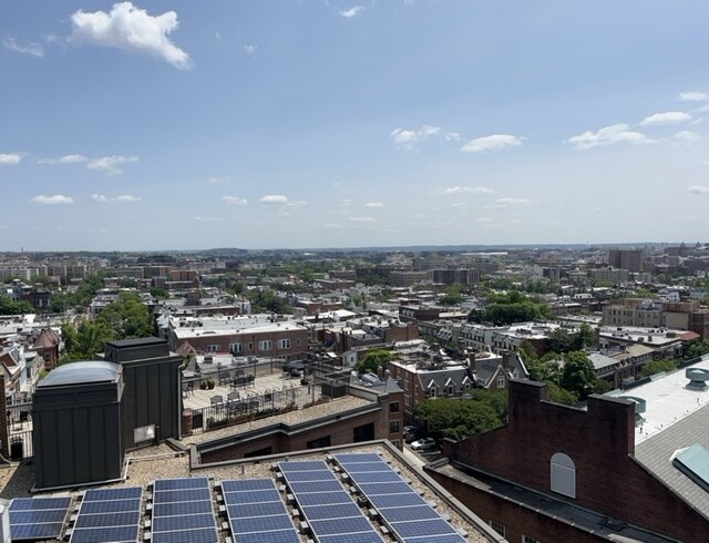 Building Photo - 1954 Columbia Rd NW