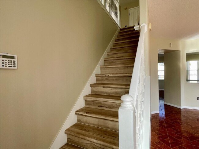 Building Photo - 603 Alfani St