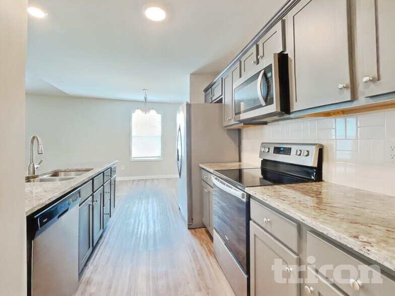 Building Photo - 132 Winter Red Wy