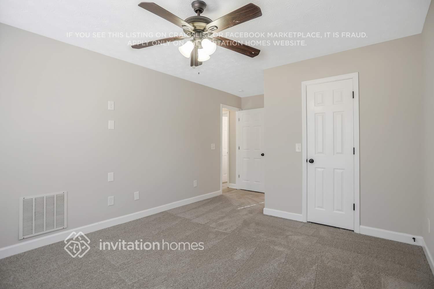 Building Photo - 5420 Palmetto Ct