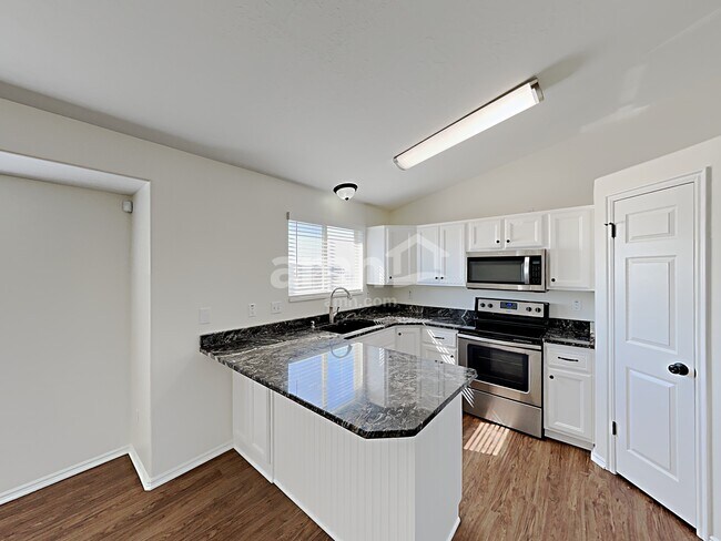 Building Photo - 3946 W 1450 N