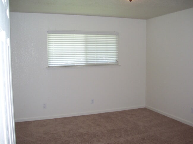 Building Photo - Recently remodeled home offering many upda...