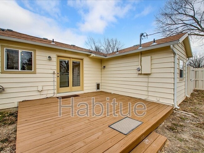 Building Photo - 4919 W Wylie Ln