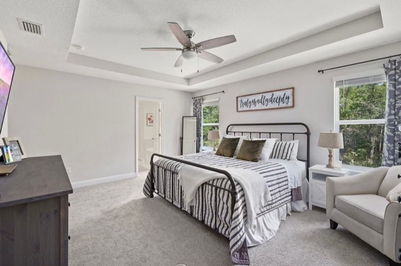 Building Photo - 116 Meadow Creek Dr