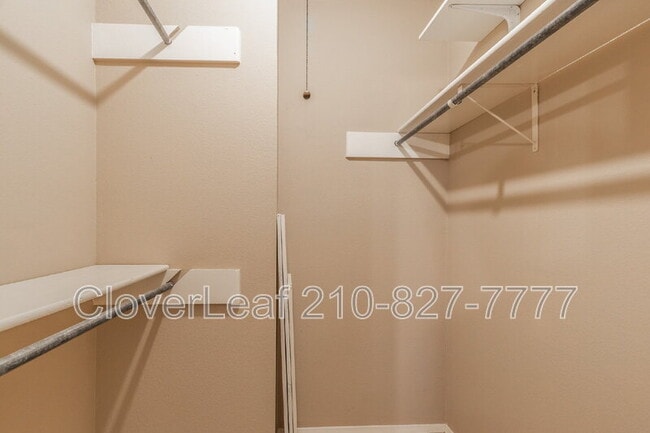 Building Photo - 7627 Pipers Swan St