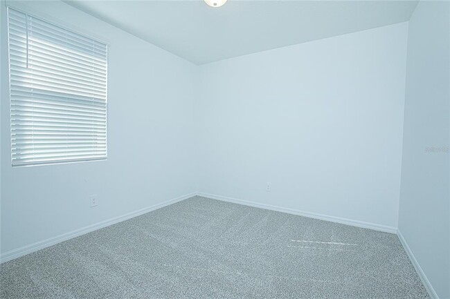 Building Photo - 2930 Sunstar Dr