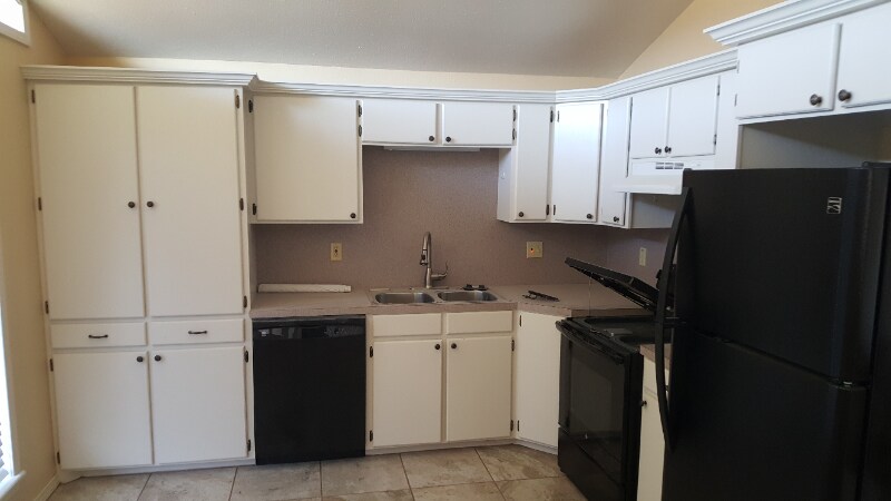 Building Photo - 306 Ridgecrest Dr