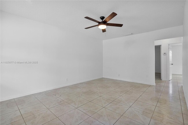 Building Photo - 535 NW 18th St