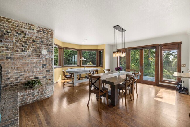 Building Photo - 20479 Comet Ln