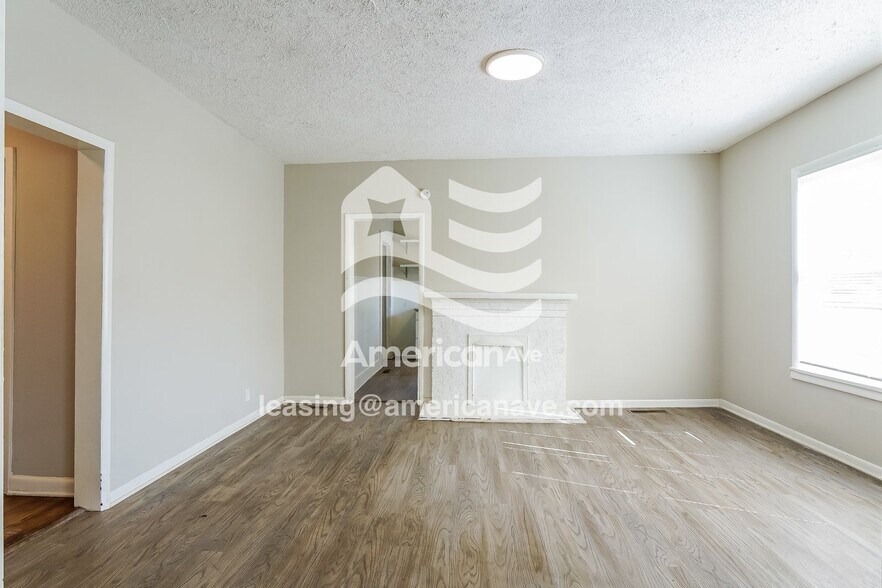 Building Photo - 5505 Court J